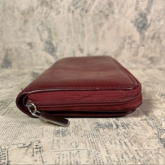Pelle Studio Large Wallet/Organizer - Picture 4 of 10